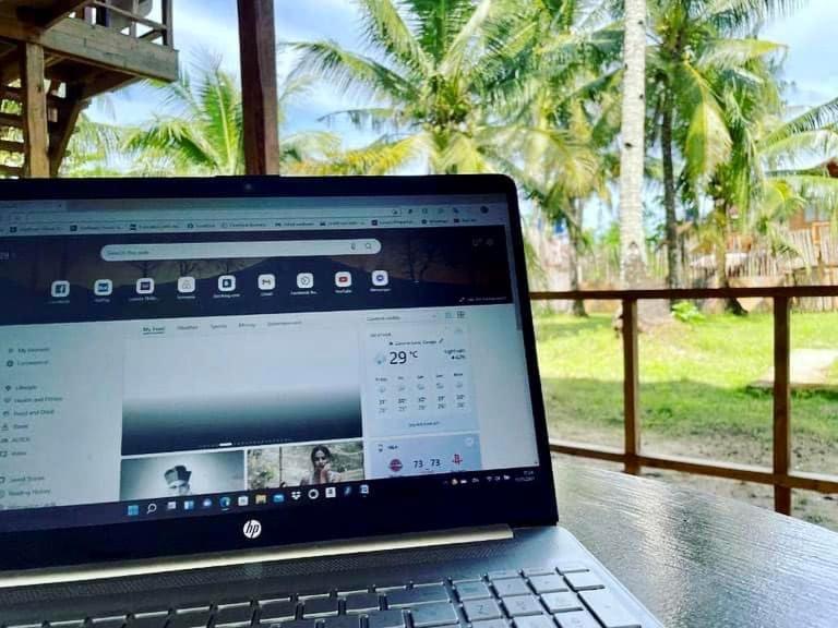 Siargao Sunflower Suites เจเนอรัลลูนา ภายนอก รูปภาพ