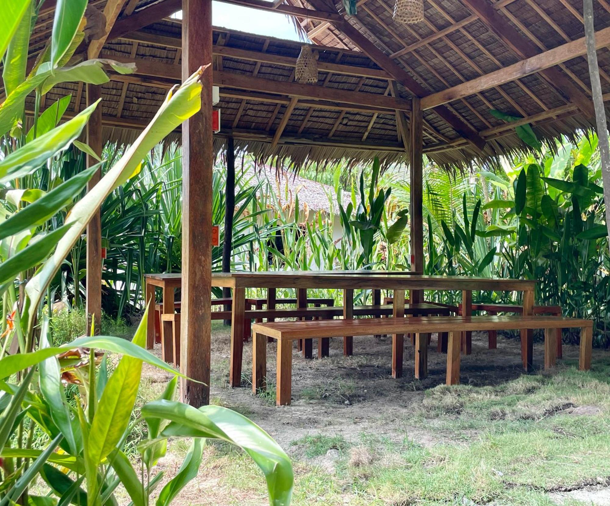 Siargao Sunflower Suites เจเนอรัลลูนา ภายนอก รูปภาพ