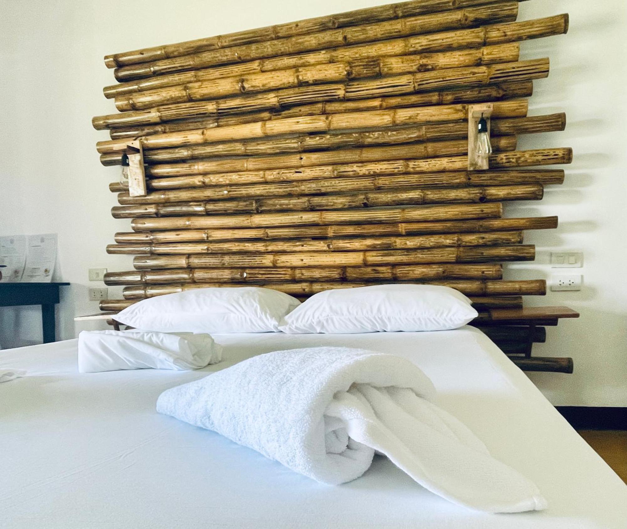 Siargao Sunflower Suites เจเนอรัลลูนา ภายนอก รูปภาพ