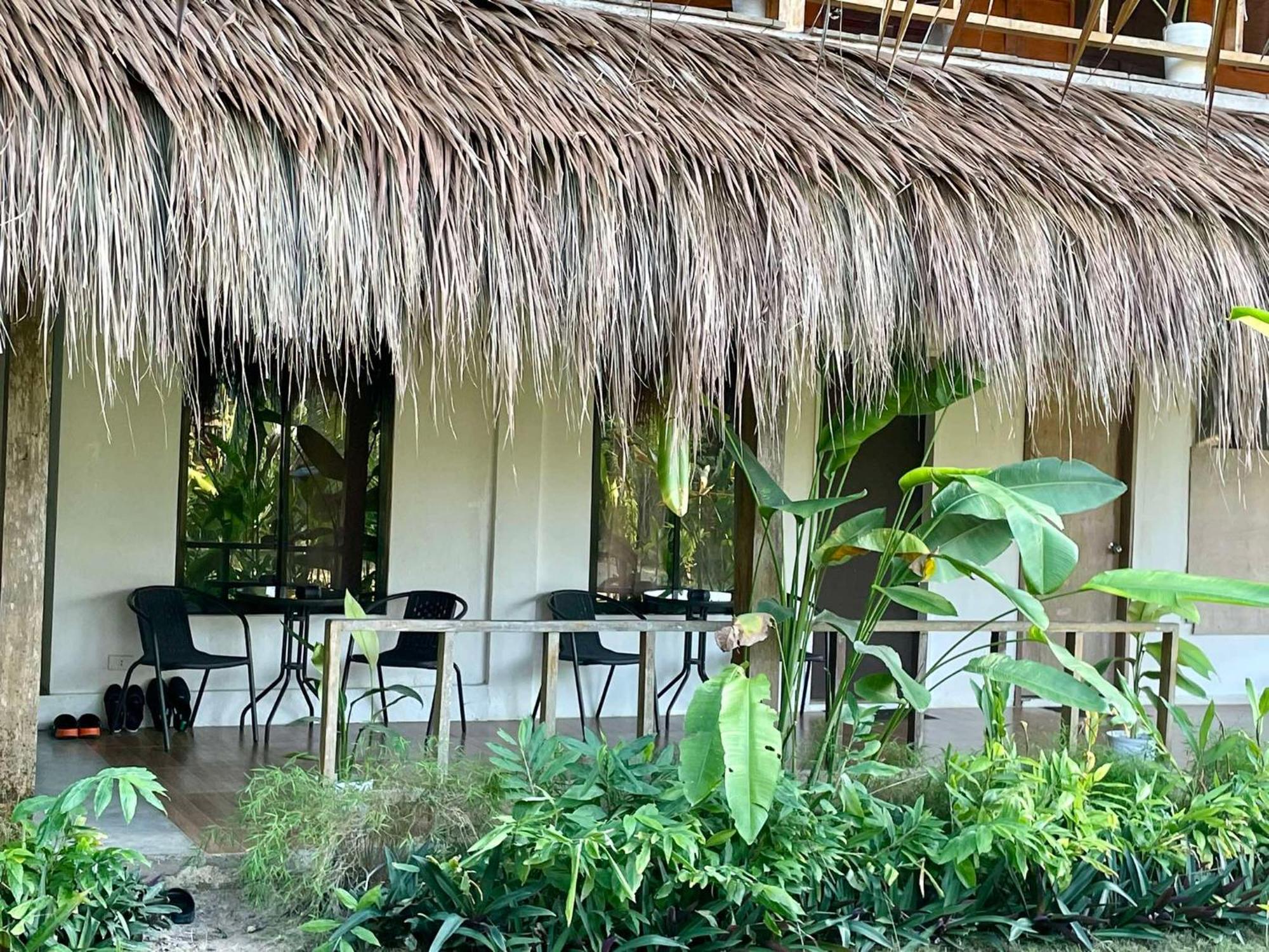 Siargao Sunflower Suites เจเนอรัลลูนา ภายนอก รูปภาพ